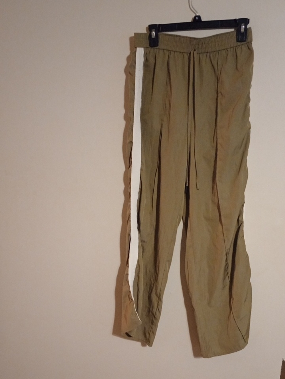 Emerson Lang Olive Jogger Pants with White Side Stripe And Elastic Waist Sz M